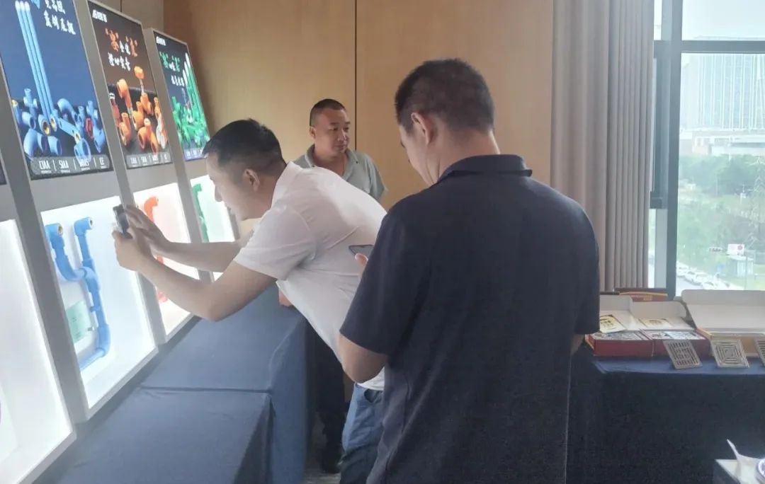 龍勝管2025年代理商培訓(xùn)交流會圓滿落幕！【精進(jìn)賦能·贏戰(zhàn)終端】