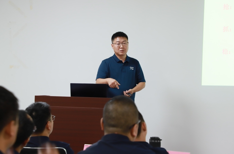 逆勢破局，聚力前行！龍勝管2025上半年度營銷會議圓滿落幕！